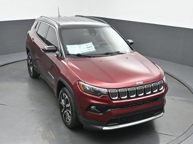 Used 2022 Jeep Compass Limited AWD/4WD image 44