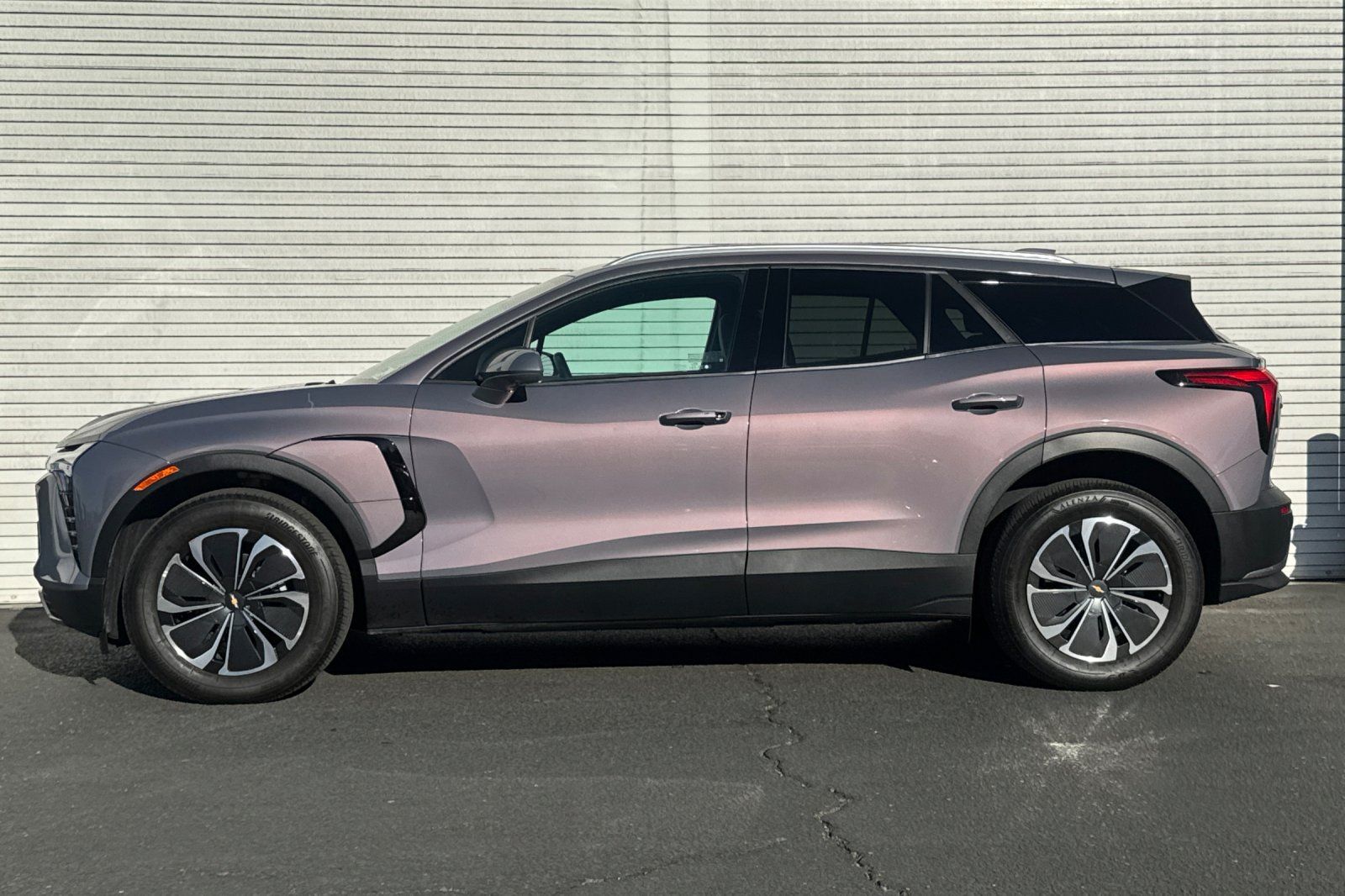 Used 2024 Chevrolet Blazer EV LT AWD/4WD image 8