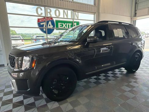 Used 2023 Kia Telluride EX X-Line AWD/4WD image 3