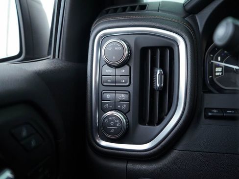 Used 2020 GMC Sierra 1500 AT4 w/ AT4 Premium Package image 34