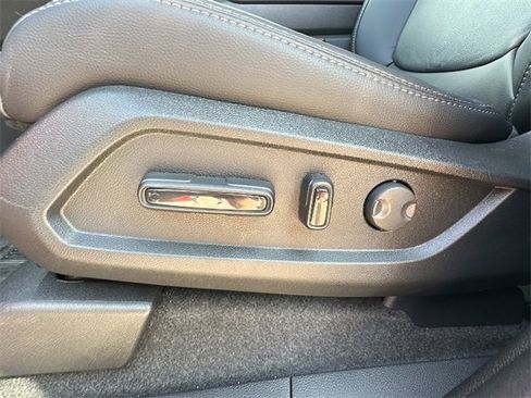 New 2025 Honda Pilot EX-L image 16