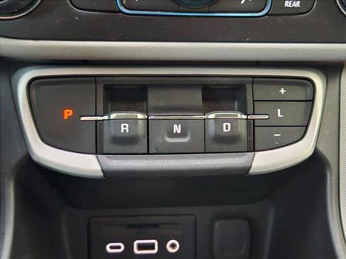 Used 2023 GMC Terrain SLT FWD image 20
