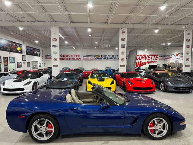 Used 2004 Chevrolet Corvette Convertible w/ Preferred Equipment Group RWD image 6