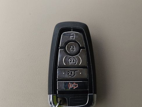 Used 2022 Lincoln Aviator Reserve w/ Elements Package Plus RWD image 32