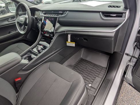 New 2026 Jeep Grand Cherokee Laredo X AWD/4WD image 26