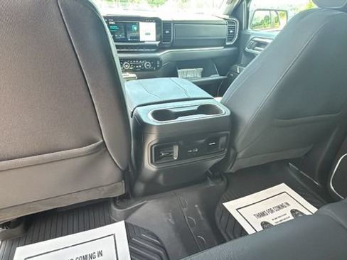 Used 2025 Chevrolet Silverado 1500 LT Trail Boss w/ Convenience Package II AWD/4WD image 23