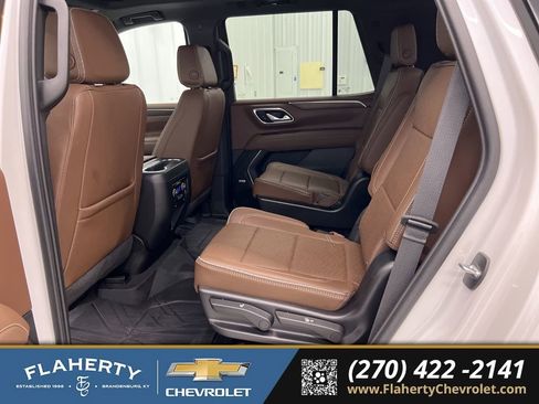Used 2024 Chevrolet Tahoe High Country image 11