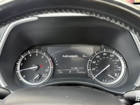 Used 2021 Toyota Highlander XLE AWD/4WD image 46