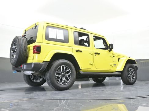 Used 2023 Jeep Wrangler Unlimited Sahara image 67