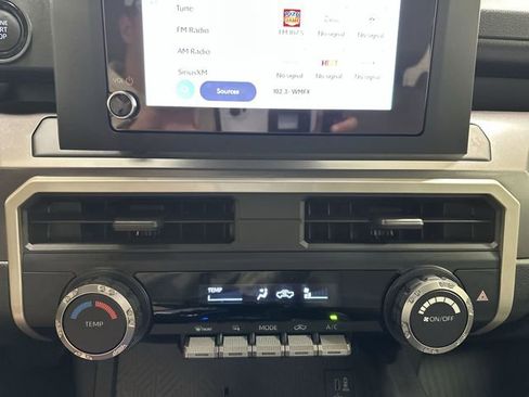 Used 2025 Toyota Tacoma SR5 RWD image 30