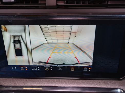 Used 2024 GMC Sierra 2500 AT4 w/ AT4 Premium Plus Package image 23