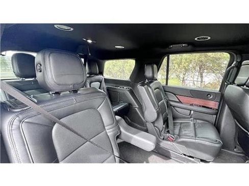 Used 2020 Lincoln Navigator 4WD image 70