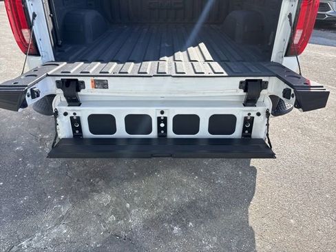 Certified 2021 GMC Sierra 1500 SLT w/ SLT Premium Package image 16