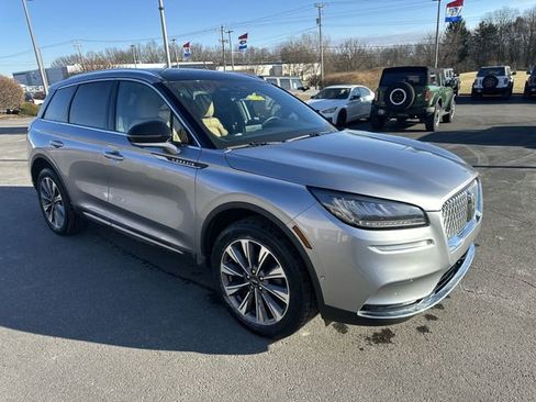 Used 2021 Lincoln Corsair Reserve w/ Equipment Group 201A image 11