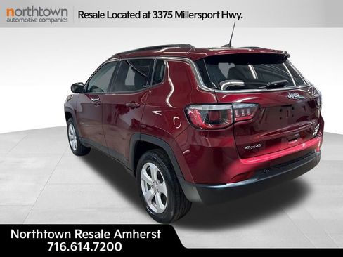 Used 2020 Jeep Compass Latitude w/ Cold Weather Group AWD/4WD image 3