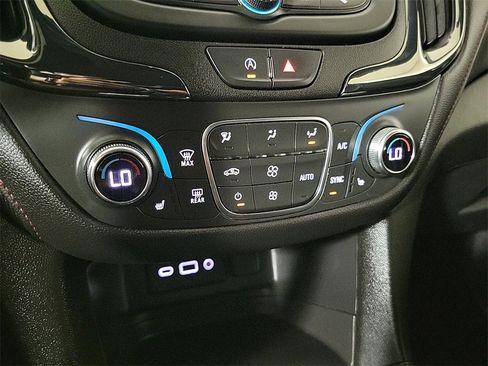 Used 2024 Chevrolet Equinox RS image 17