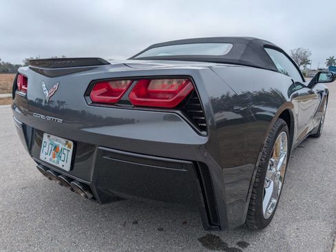Used 2014 Chevrolet Corvette Stingray 2dr Convertible w/1LT image 12