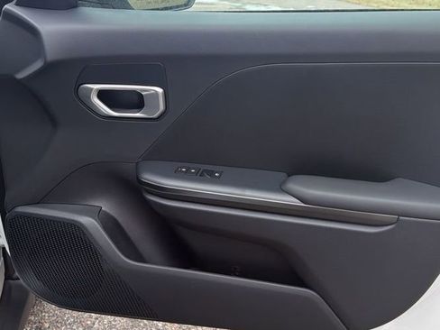 New 2026 Kia K4 LX image 22