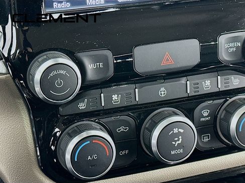 Used 2019 RAM 1500 Laramie image 23