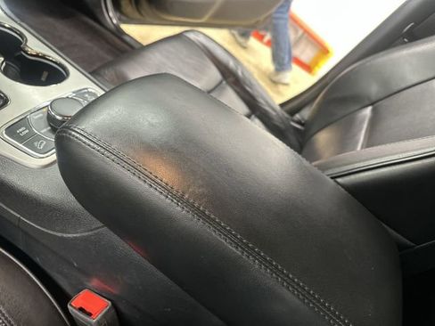 Used 2019 Jeep Grand Cherokee High Altitude image 24