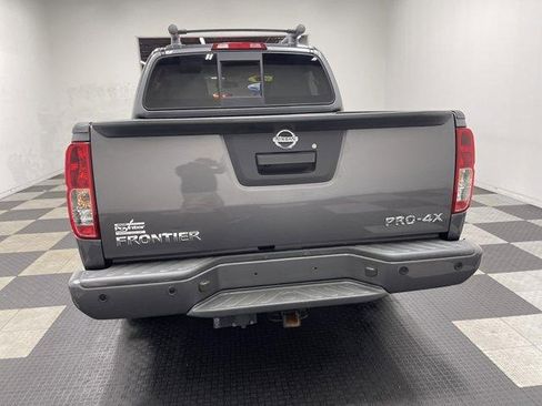 Used 2021 Nissan Frontier PRO-4X w/ Pro-4x Utility Package AWD/4WD image 3