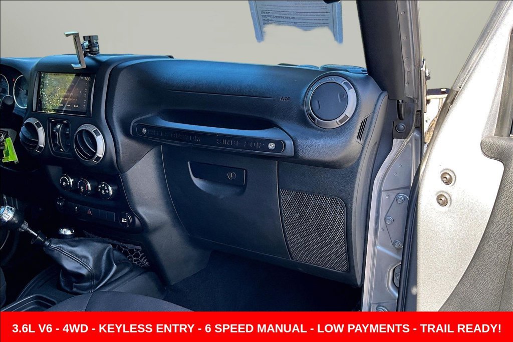 Used 2017 Jeep Wrangler Unlimited Sport w/ Quick Order Package 23S AWD/4WD image 29