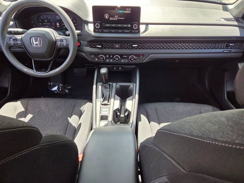 Certified 2023 Honda Accord EX image 13