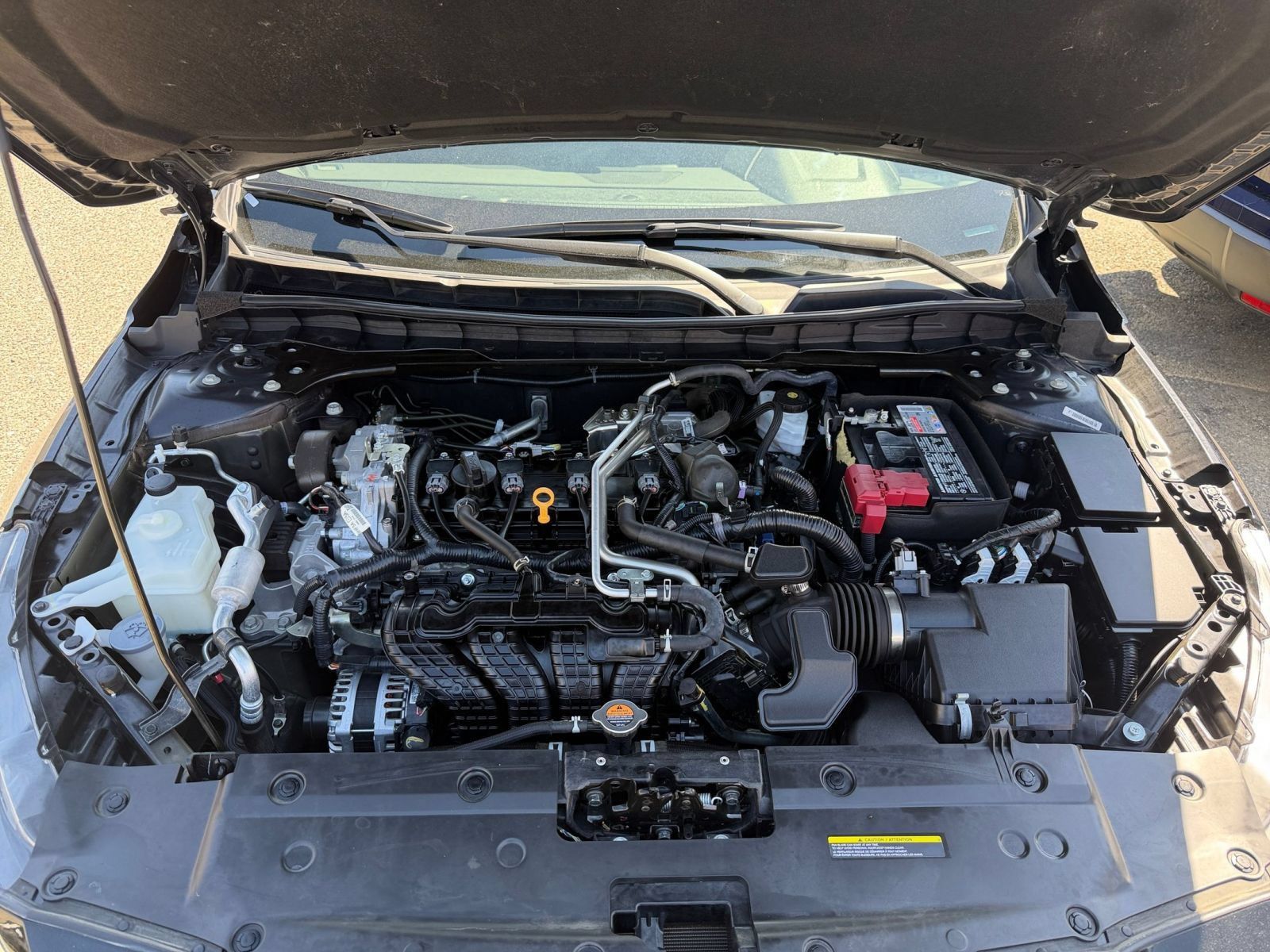 Used 2025 Nissan Altima 2.5 SV FWD image 31