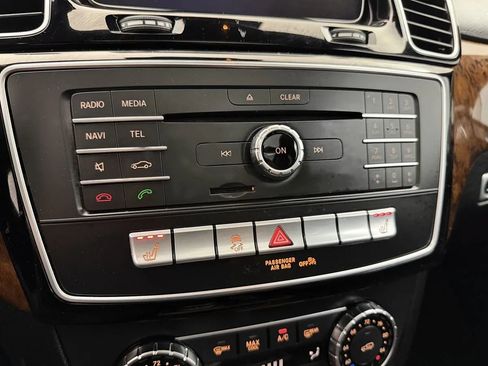 Used 2016 Mercedes-Benz GLE 350 4MATIC image 24