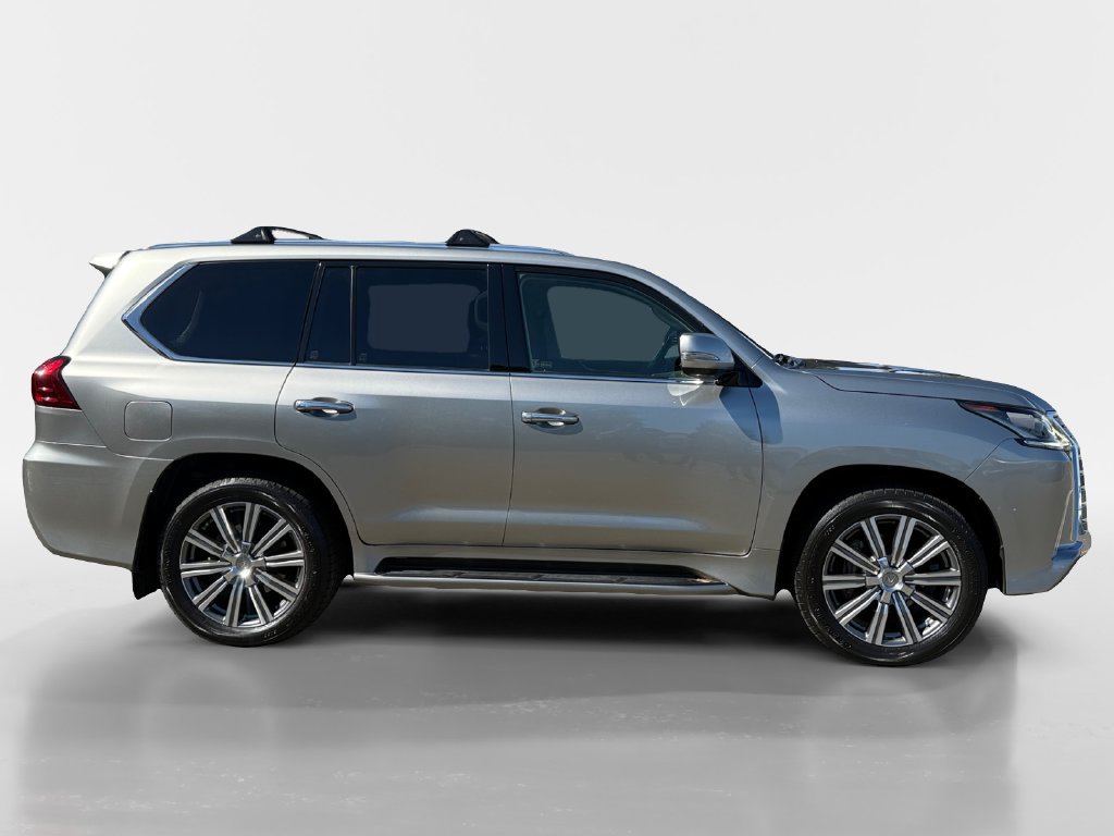 Used 2017 Lexus LX 570 4WD w/ Luxury Package image 7