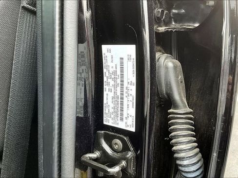 Used 2020 Ford F150 XL w/ Equipment Group 101A Mid AWD/4WD image 5