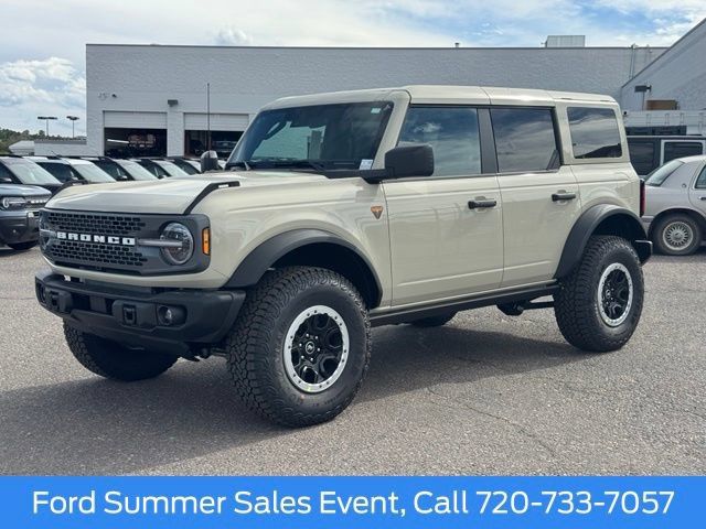 New 2026 Ford Bronco Badlands w/ Sasquatch Package AWD/4WD image 1