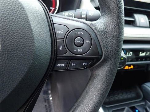 Used 2023 Toyota RAV4 XLE image 15