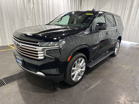 Certified 2024 Chevrolet Tahoe High Country w/ Advanced Technology Package image 27