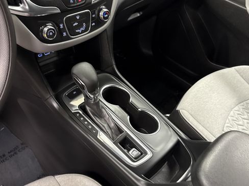 Used 2024 Chevrolet Equinox LS w/ LS Convenience Package image 12