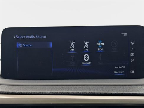 Used 2022 Lexus RX 450hL Luxury image 22