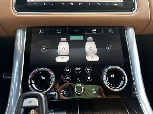 Used 2018 Land Rover Range Rover Sport Supercharged AWD/4WD image 19