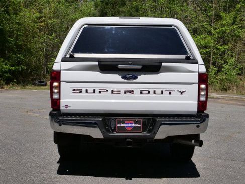 Used 2021 Ford F250 Lariat w/ Lariat Value Package AWD/4WD image 18