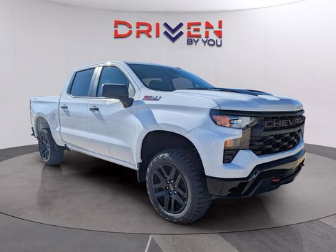 New 2026 Chevrolet Silverado 1500 Custom Trail Boss w/ LPO, Dark Essentials Package image 7