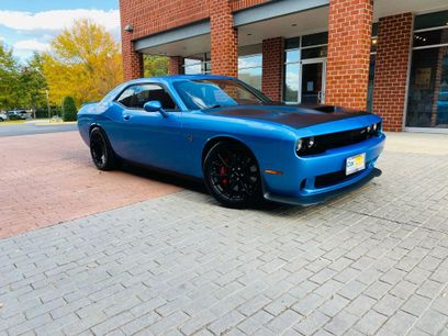 Used 2016 Dodge Challenger SRT Hellcat