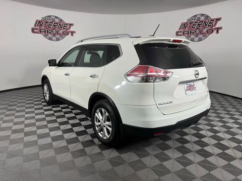 Used 2016 Nissan Rogue SV w/ SV Premium Package image 5