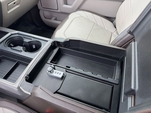 Used 2019 Ford F250 Limited w/ FX4 Off-Road Package image 21