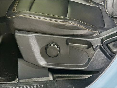 Used 2021 Ford Bronco Badlands image 22