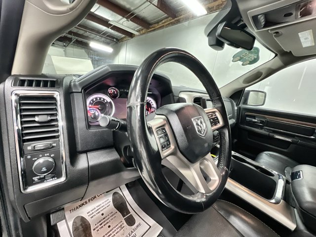 Used 2019 RAM 1500 Laramie w/ Convenience Group AWD/4WD image 10