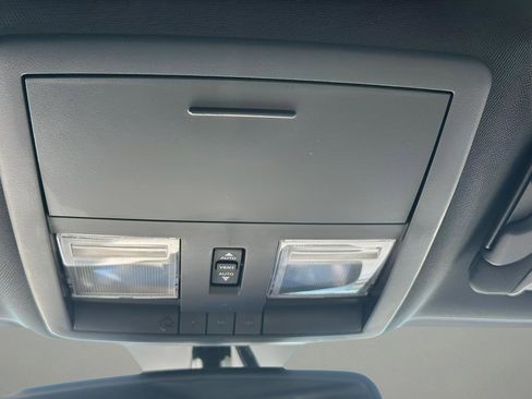 Used 2008 Dodge Challenger SRT8 image 29