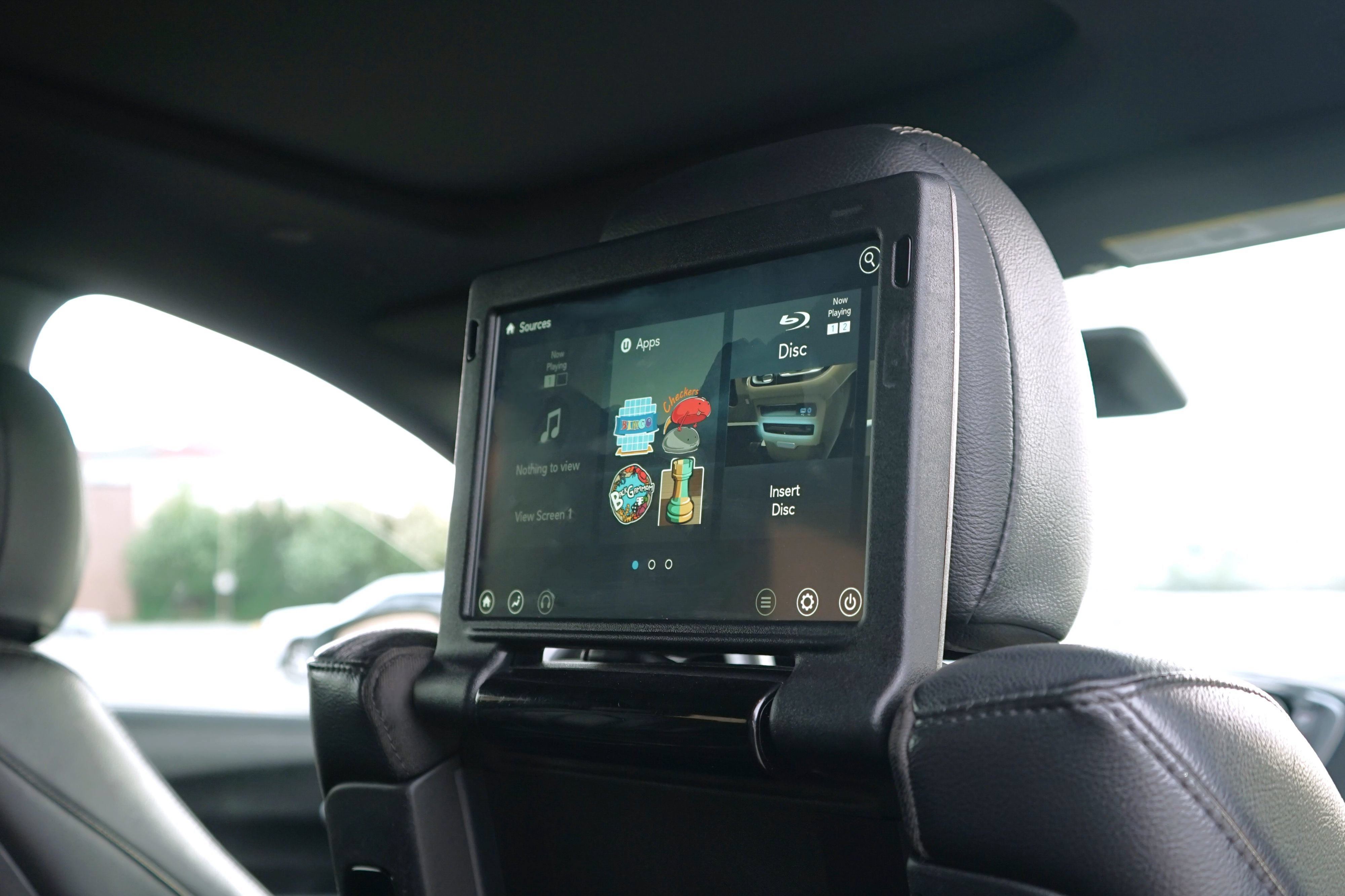 Used 2021 Chrysler Pacifica Touring-L w/ Uconnect Theater Family Group FWD image 34