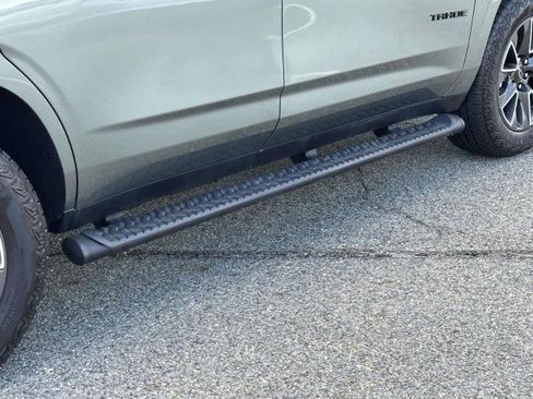 Used 2023 Chevrolet Tahoe Z71 w/ Z71 Off-Road Package image 9