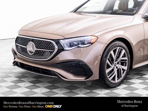 New 2026 Mercedes-Benz E 350 4MATIC Sedan image 41