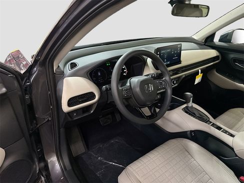 New 2026 Honda HR-V LX image 7