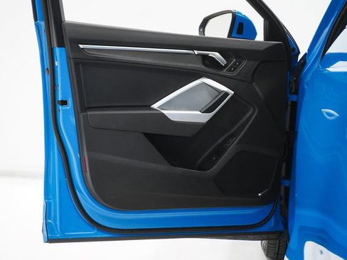 Used 2023 Audi Q3 2.0T Premium Plus w/ Premium Plus Package image 15